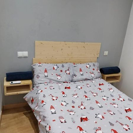 Centrico Apartamento Con Patio Madrid Ngoại thất bức ảnh