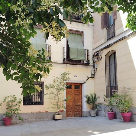 Centrico Apartamento Con Patio Madrid Ngoại thất bức ảnh