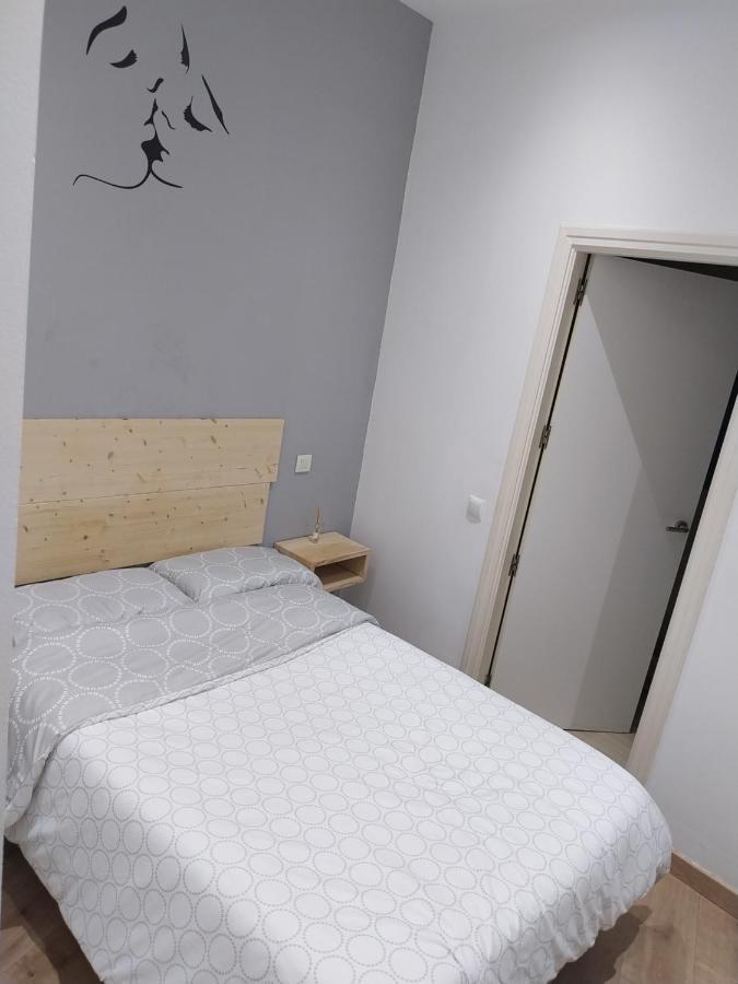 Centrico Apartamento Con Patio Madrid Ngoại thất bức ảnh